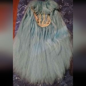Light blue wig